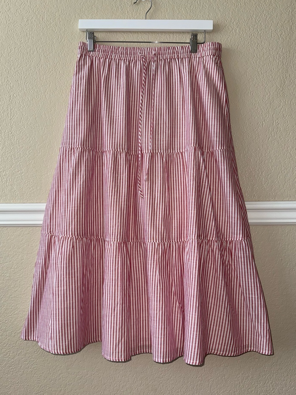 LIKE NEW Talbots 100% Cotton Striped Maxi Skirt Classic Lined Red White Small